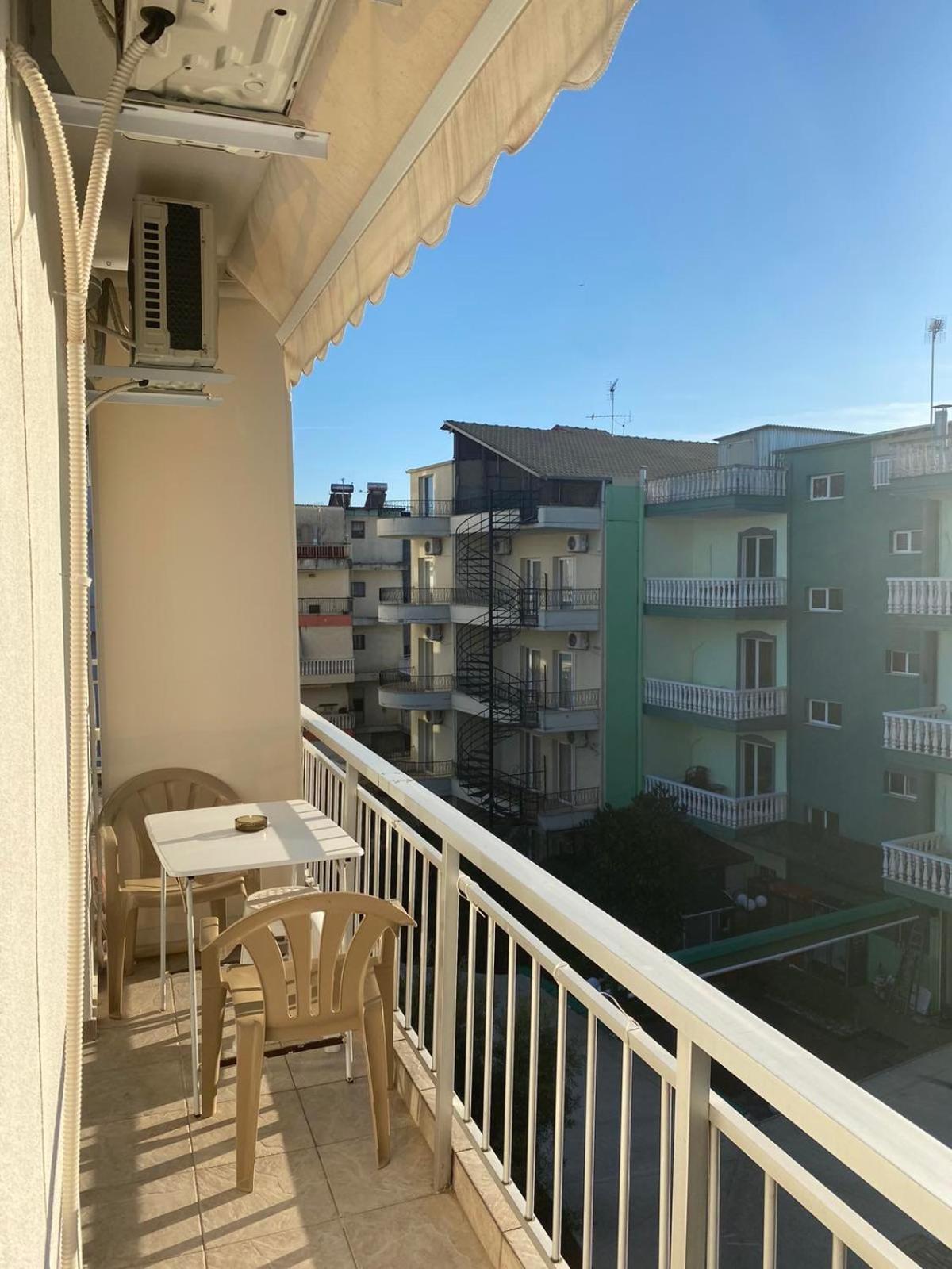 Apartman Mirjana Paralia Katerinis Exterior photo